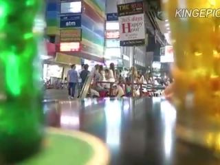 Asia x karakter video turist - bangkok naughtiness til enslig men&excl;